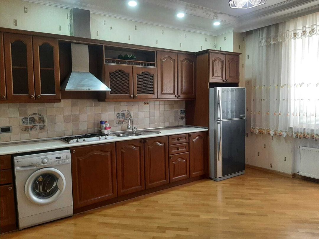 İcarəyə verilir 3 otaqlı yeni tikili 118 m² — Mənzil, Bakı (8)