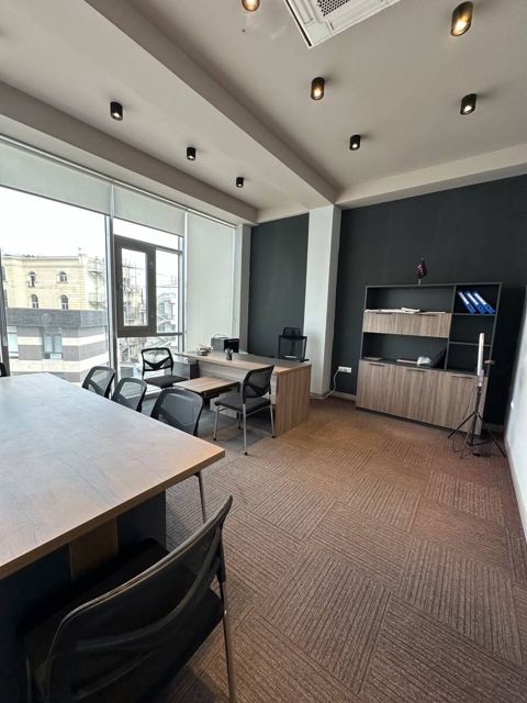 İcarəyə verilir 1 otaqlı ofis 30 m² — Bakı