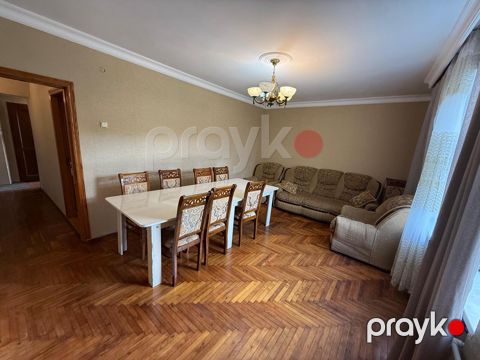 Satılır 3 otaqlı köhnə tikili 65 m²