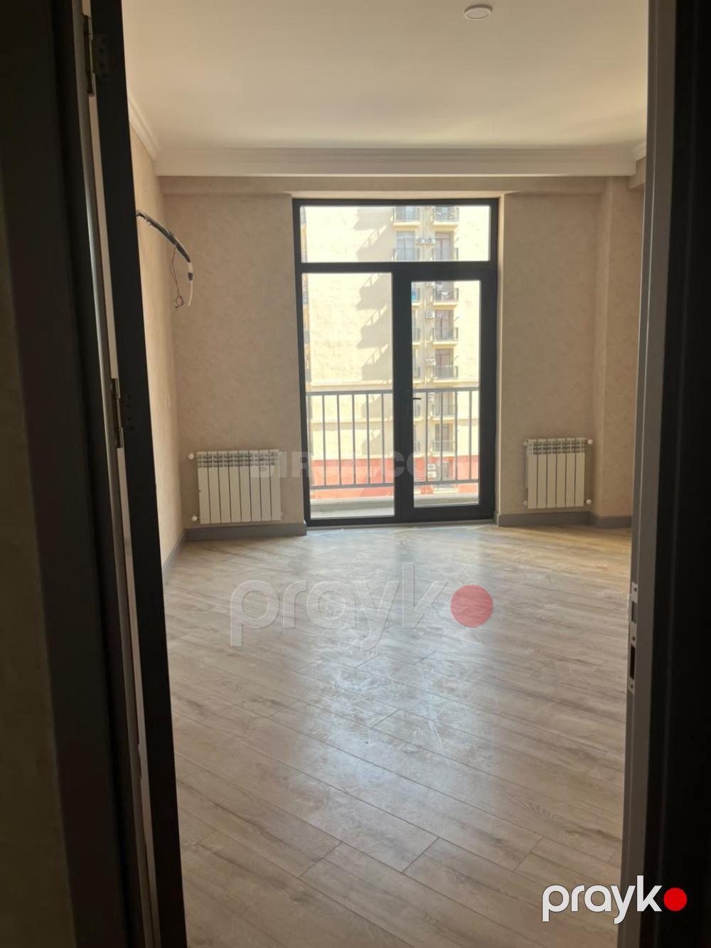 Satılır 2 otaqlı, 7 mkr — Ofis (6)