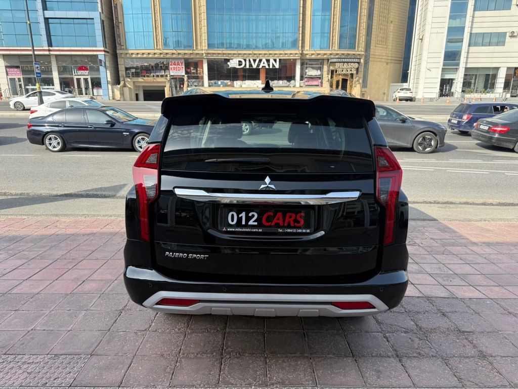 Mitsubishi Pajero Sport, 3.0 L, 2020 il, 126 000 km — Avtomobillər, Bakı (4)