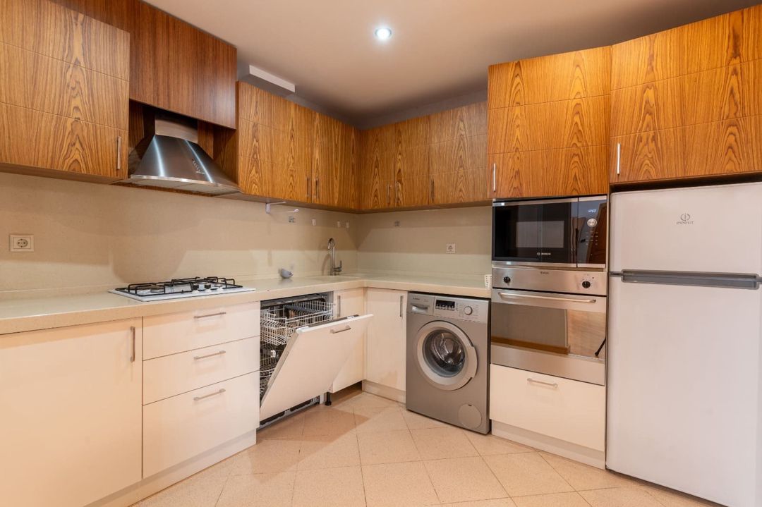 İcarəyə verilir 3 otaqlı köhnə tikili 127.1 m² — Mənzil, Bakı (5)