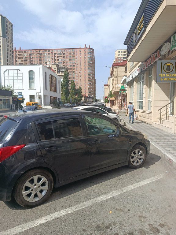 Nissan Tiida, 1.6 L, 2006 il, 356 000 km — Avtomobillər, Bakı (3)
