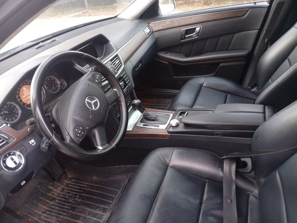 Mercedes E 220, 2.1 L, 2009 il, 436 000 km — Avtomobillər, Bakı (5)