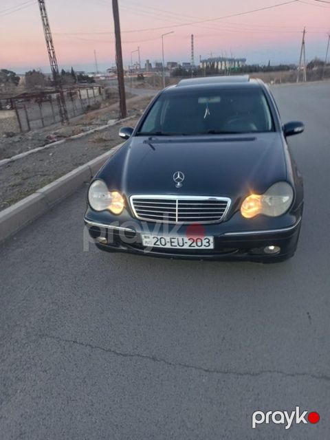 Mercedes C 240, 2.6 L, 2001 il, 230 000 km — Gəncə