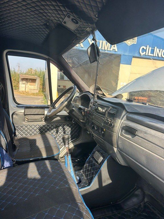 GAZ GAZel (3302-18), 2.4 L, 2004 il, 277 710 km — Yük maşınları, Bakı (3)