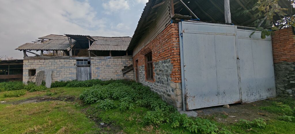 6 otaqlı, 450 kv. m, Kredit yoxdur, Orta təmir — Ev, villa, Qax (2)