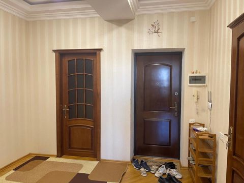 İcarəyə verilir 3 otaqlı yeni tikili 135 m² — Bakı