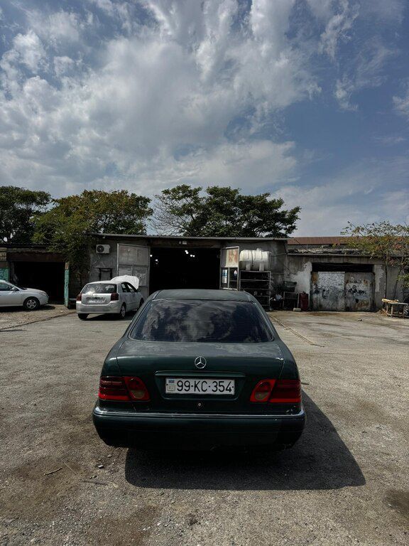 Mercedes E 220, 2.2 L, 1999 il, 600 000 km — Avtomobillər, Bakı (4)