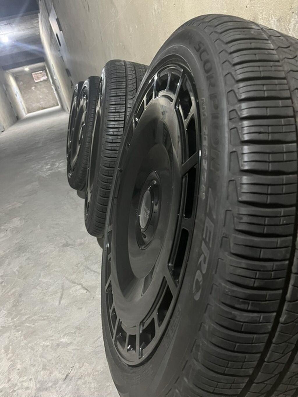 Range Rover üçün tam komplekt disklər və təkərlər - Disklər: orijinal — Diskləri, Bakı (2)