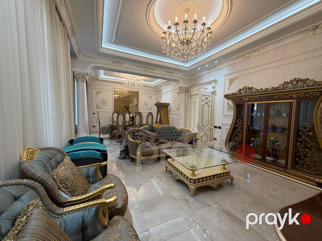 Satılır 4 otaqlı köhnə tikili 215 m² — Mənzil, Bakı (3)