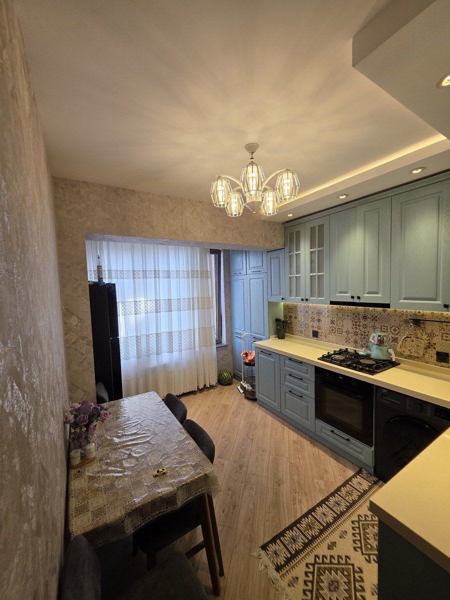 İcarəyə verilir 3 otaqlı köhnə tikili 100 m² — Mənzil, Bakı (7)