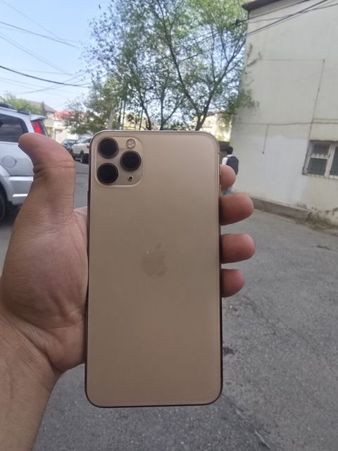 Apple iPhone 11 Pro Max Gold 256GB/4GB — Bakı