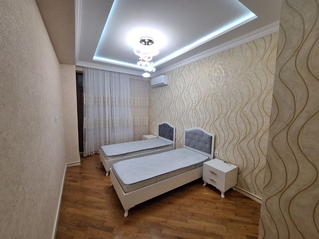 İcarəyə verilir 3 otaqlı yeni tikili 105 m² — Mənzil, Bakı (9)