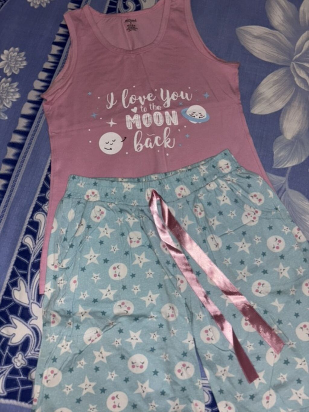 Qadın pijama dəsti ikinci əl. Az geyinilib, S ölçü. İşlək — Ev paltarı, Bakı (2)