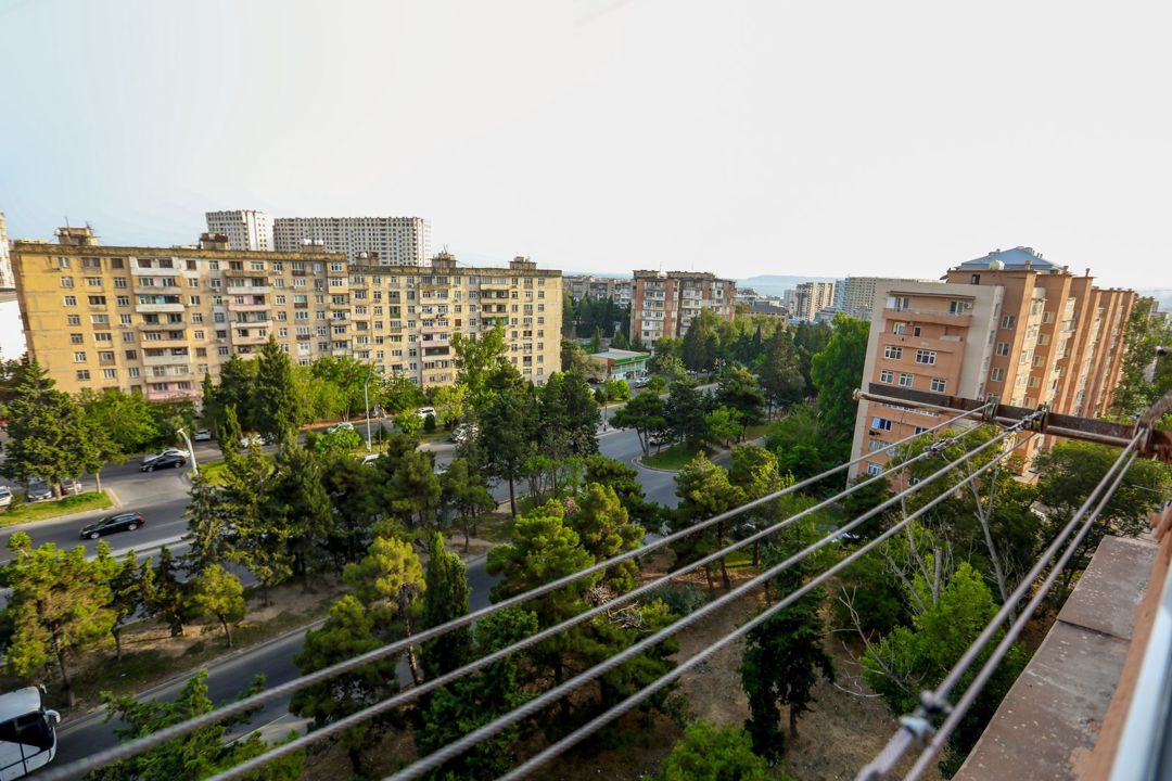 Satılır 2 otaqlı köhnə tikili 60 m² — Mənzil, Bakı (4)