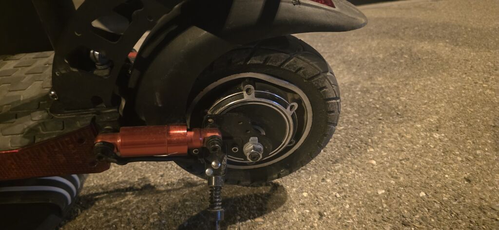 İşlənmiş Elektrik samokat 10", 351 - 500 Vt, 45 km/s, Ünvandan götürmə — İdman, hobi, istirahət, Bakı (5)