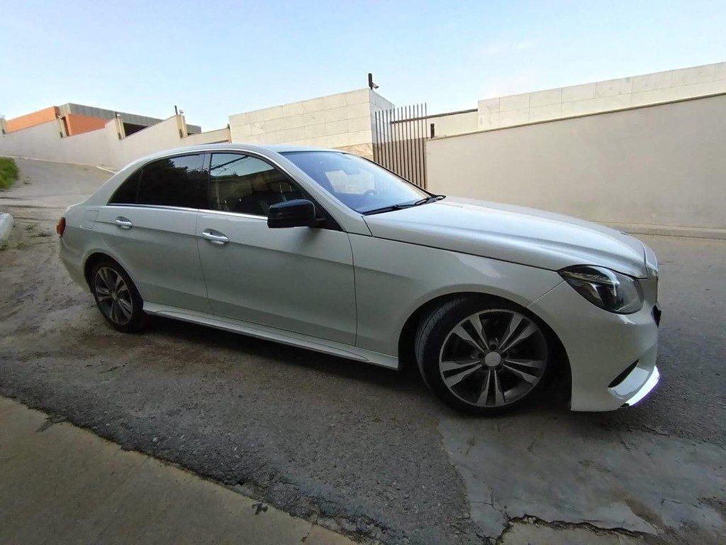 Mercedes E 300, 3.5 L, 2015 il, 212 700 km — Avtomobillər, Bakı (6)