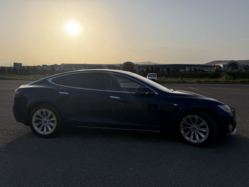 Tesla Model S, 100 kWh, 2018 il, 148 000 km — Avtomobillər, Bakı (10)