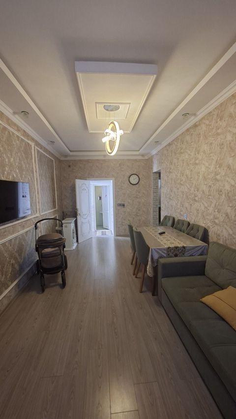 Satılır 3 otaqlı həyət evi/bağ evi 90 m² — Bakı
