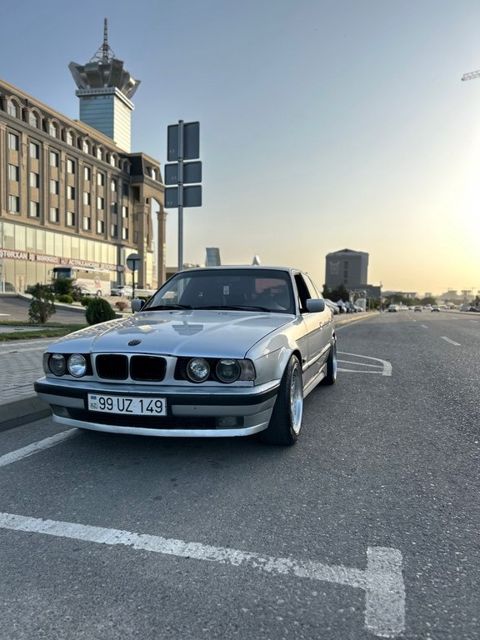 BMW 520, 2.0 L, 1994 il, 350 000 km — Bakı