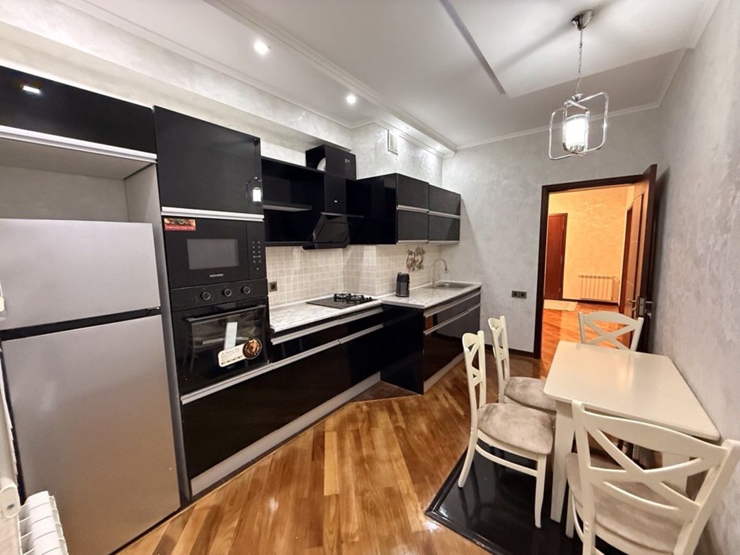 İcarəyə verilir 2 otaqlı yeni tikili 100 m² — Mənzil, Bakı (6)