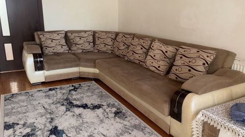 Endirim olundu Divan satılır 300₼. Açılır bazası var.Ünvan — Bakı