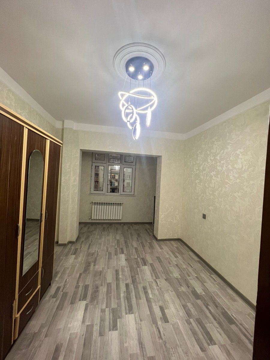 2-otaqlı mənzil, Neftçilər m., 70 m² — Mənzil, Bakı (10)