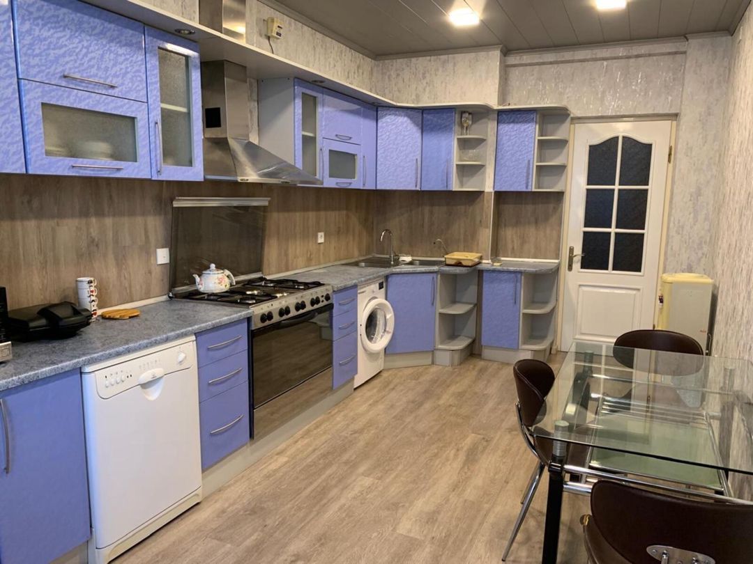 İcarəyə verilir 3 otaqlı yeni tikili 150 m² — Mənzil, Bakı (8)
