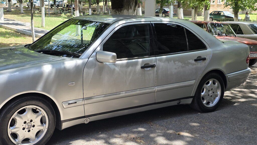 Mercedes E 240, 2.4 L, 1997 il, 435 000 km — Avtomobillər, Şəki (7)