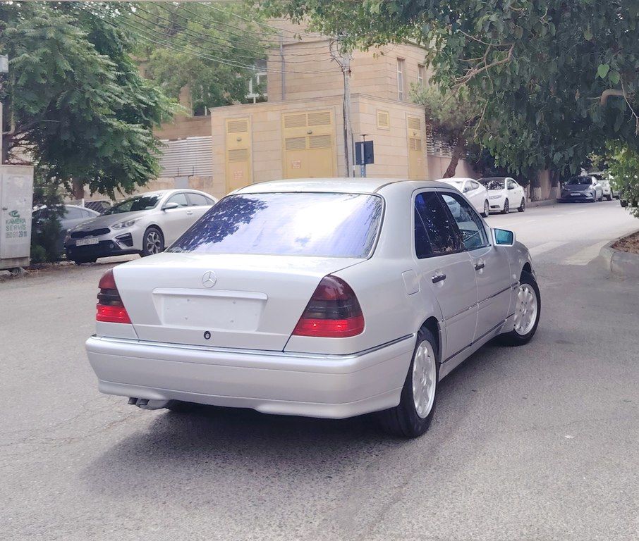 Mercedes C 200, 2.0 L, 1998 il, 338 263 km — Avtomobillər, Bakı (4)