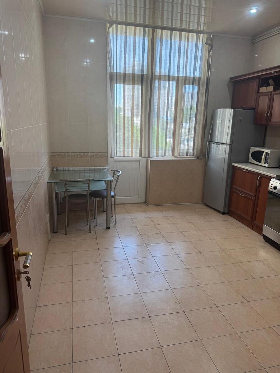 İcarəyə verilir 2 otaqlı yeni tikili 90 m² — Mənzil, Bakı (8)