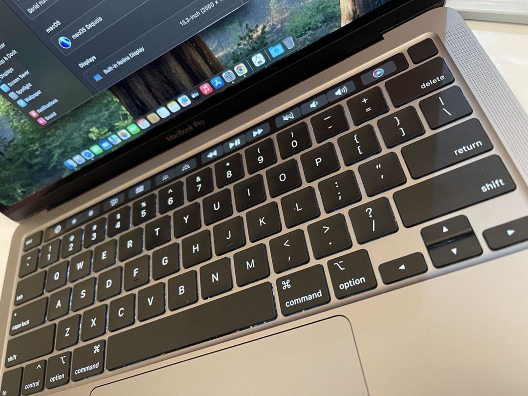 Apple MacBook Pro 13 Touch Bar 2020 — Noutbuklar, Bakı (2)