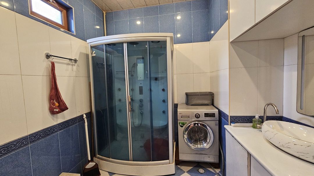 Satılır 5 otaqlı köhnə tikili 200 m² — Mənzil, Bakı (11)
