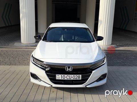 Honda Accord, 2.0 L, 1.3 kWh, 2022 il, 81 000 km