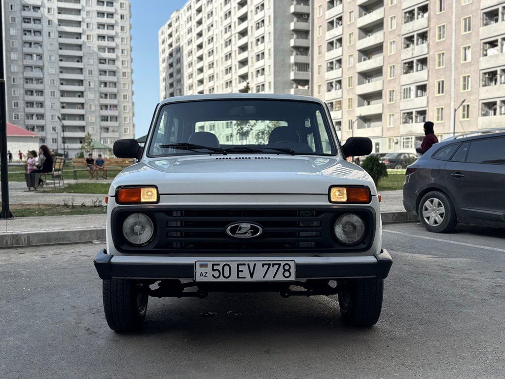 Lada (VAZ) Niva, 1.7 L, 2018 il, 63 000 km — Avtomobillər, Bakı