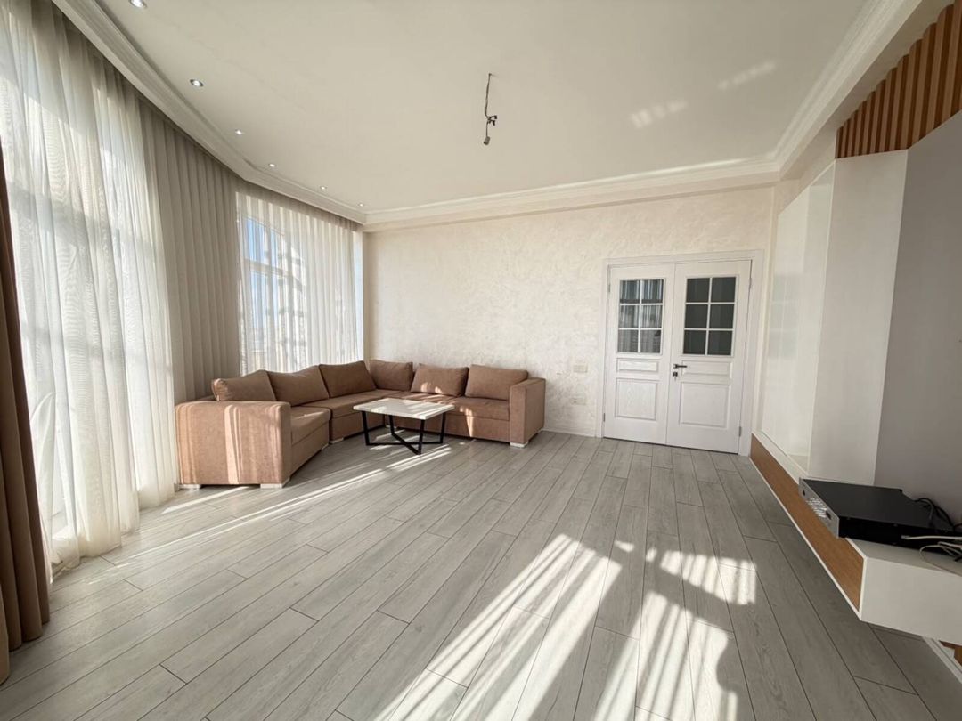 Satılır 3 otaqlı yeni tikili 145 m² — Mənzil, Bakı (9)