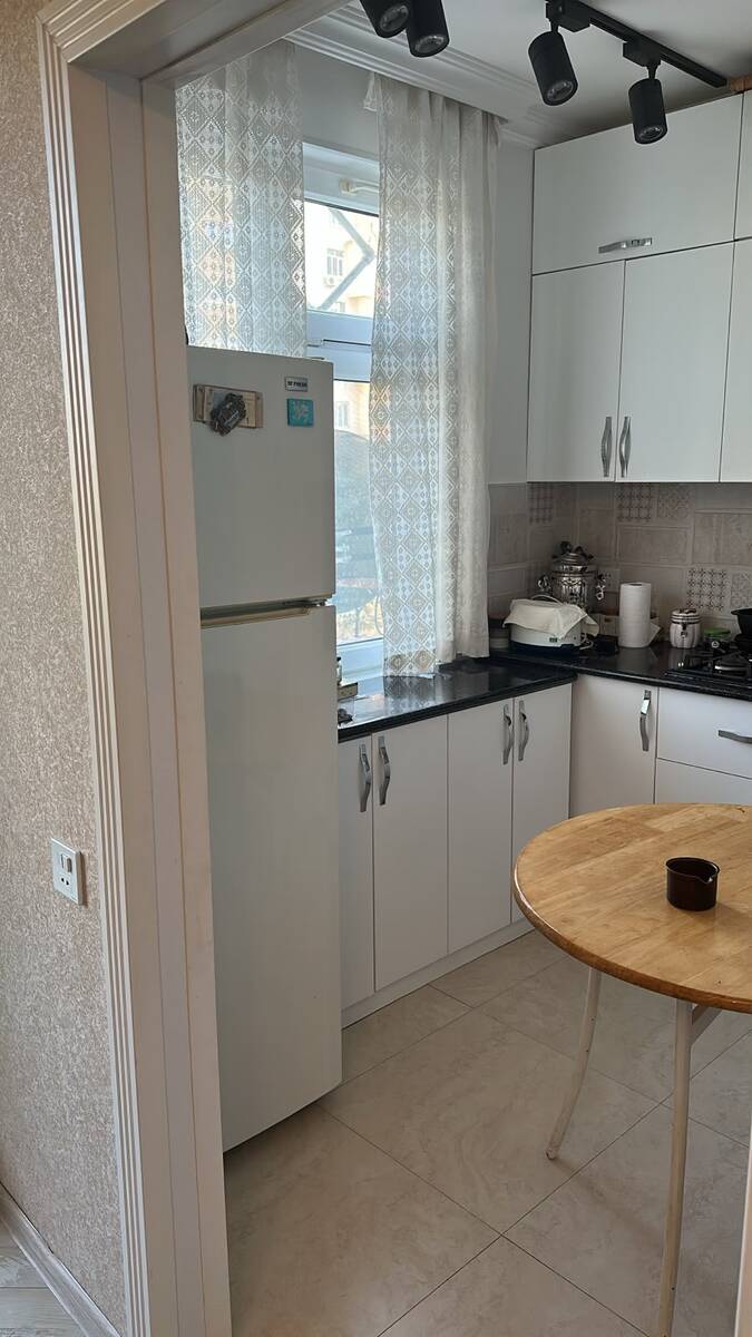 İcarəyə verilir 2 otaqlı köhnə tikili 60 m² — Mənzil, Bakı (10)