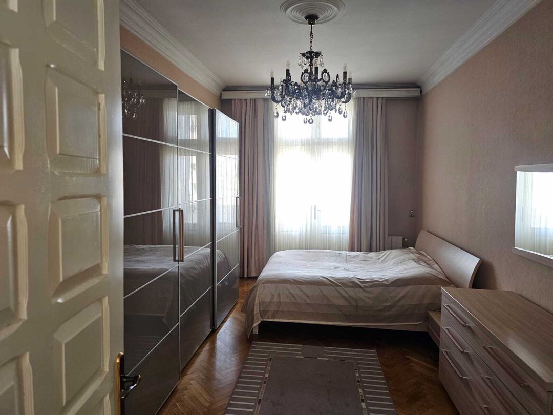 Satılır 4 otaqlı köhnə tikili 120 m² — Mənzil, Bakı (7)