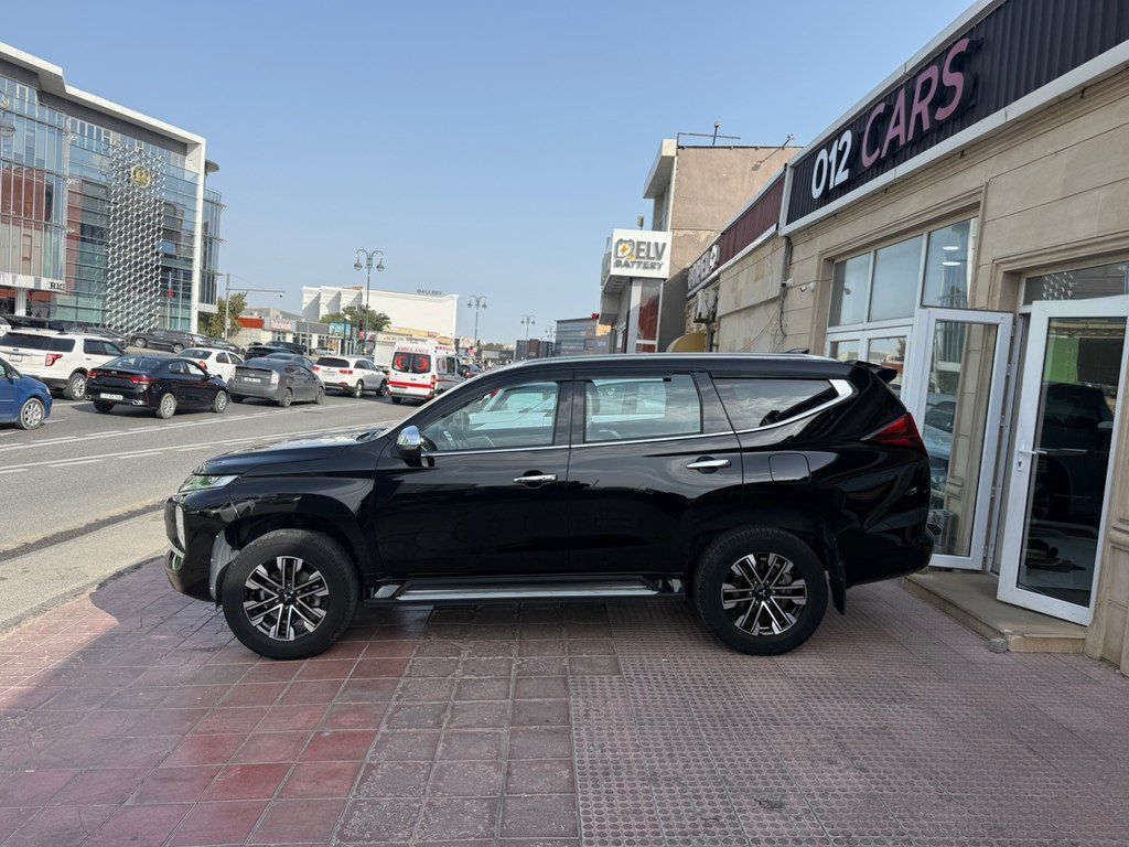 Mitsubishi Pajero Sport, 3.0 L, 2020 il, 126 000 km — Avtomobillər, Bakı (3)