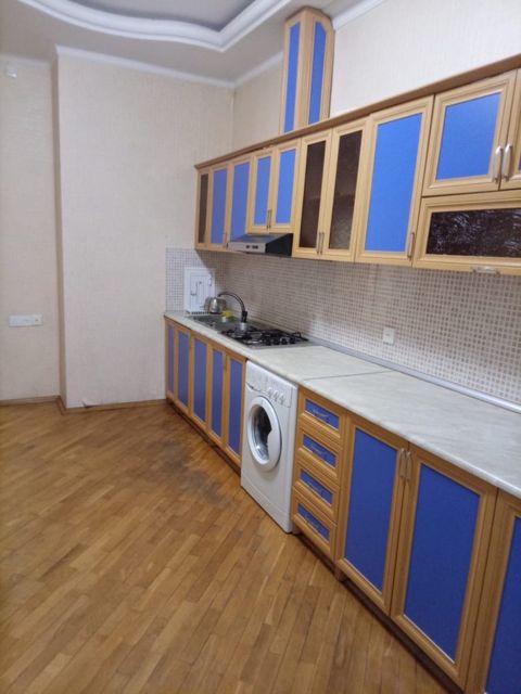 Satılır 2 otaqlı yeni tikili 95 m² — Bakı