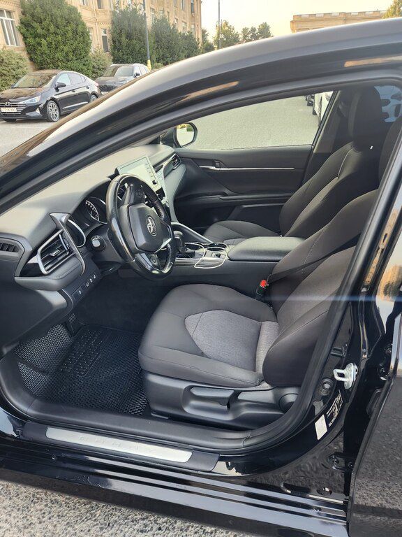 Toyota Camry, 2.5 L, 2021 il, 128 000 km — Avtomobillər, Bakı (5)