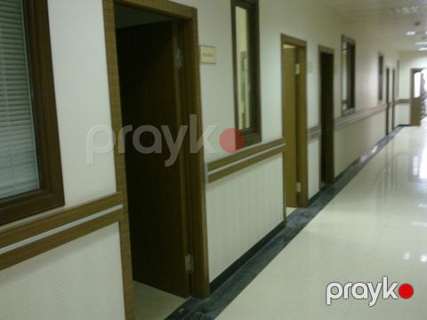 Satılır obyekt 545 m²
