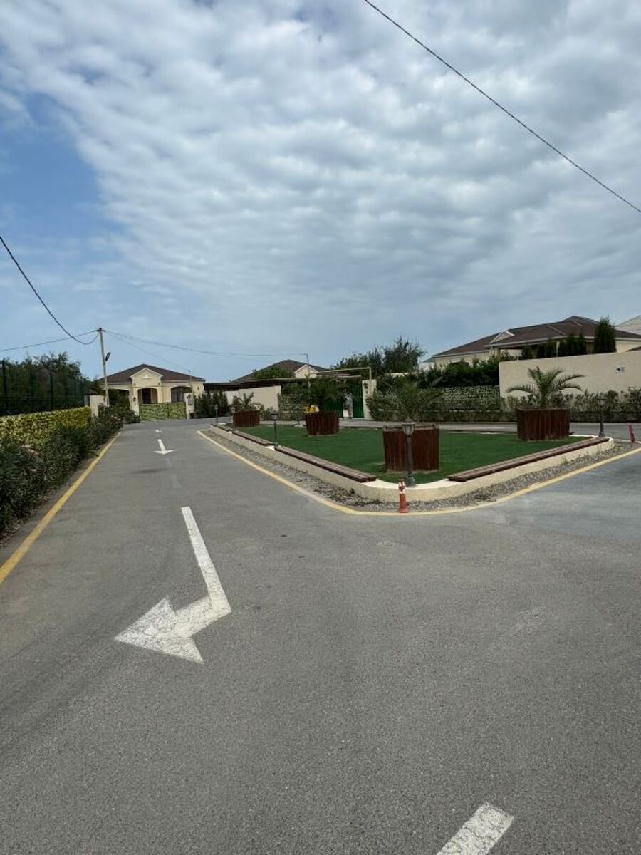 Satılır 5 otaqlı həyət evi/bağ evi 180 m² — Ev, villa, Bakı (5)