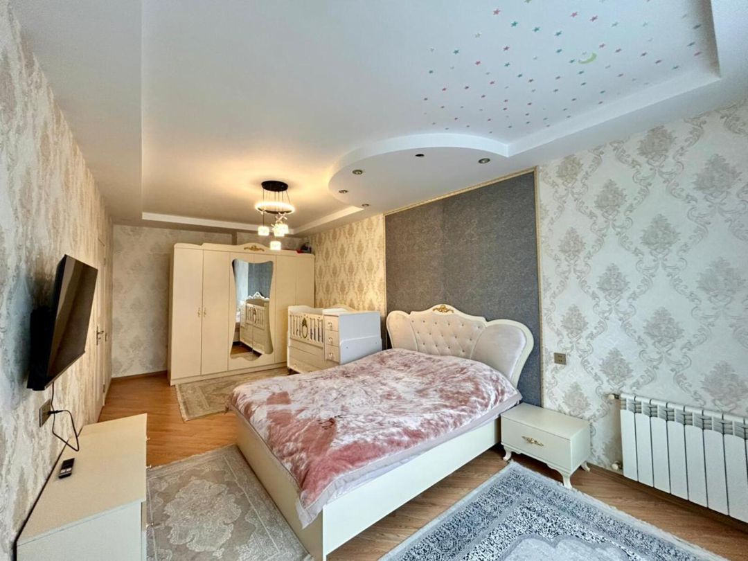 Satılır 5 otaqlı həyət evi/bağ evi 250 m² — Ev, villa, Bakı (7)