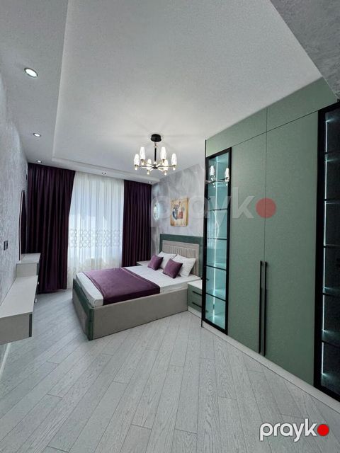 Satılır 2 otaqlı yeni tikili 72 m²