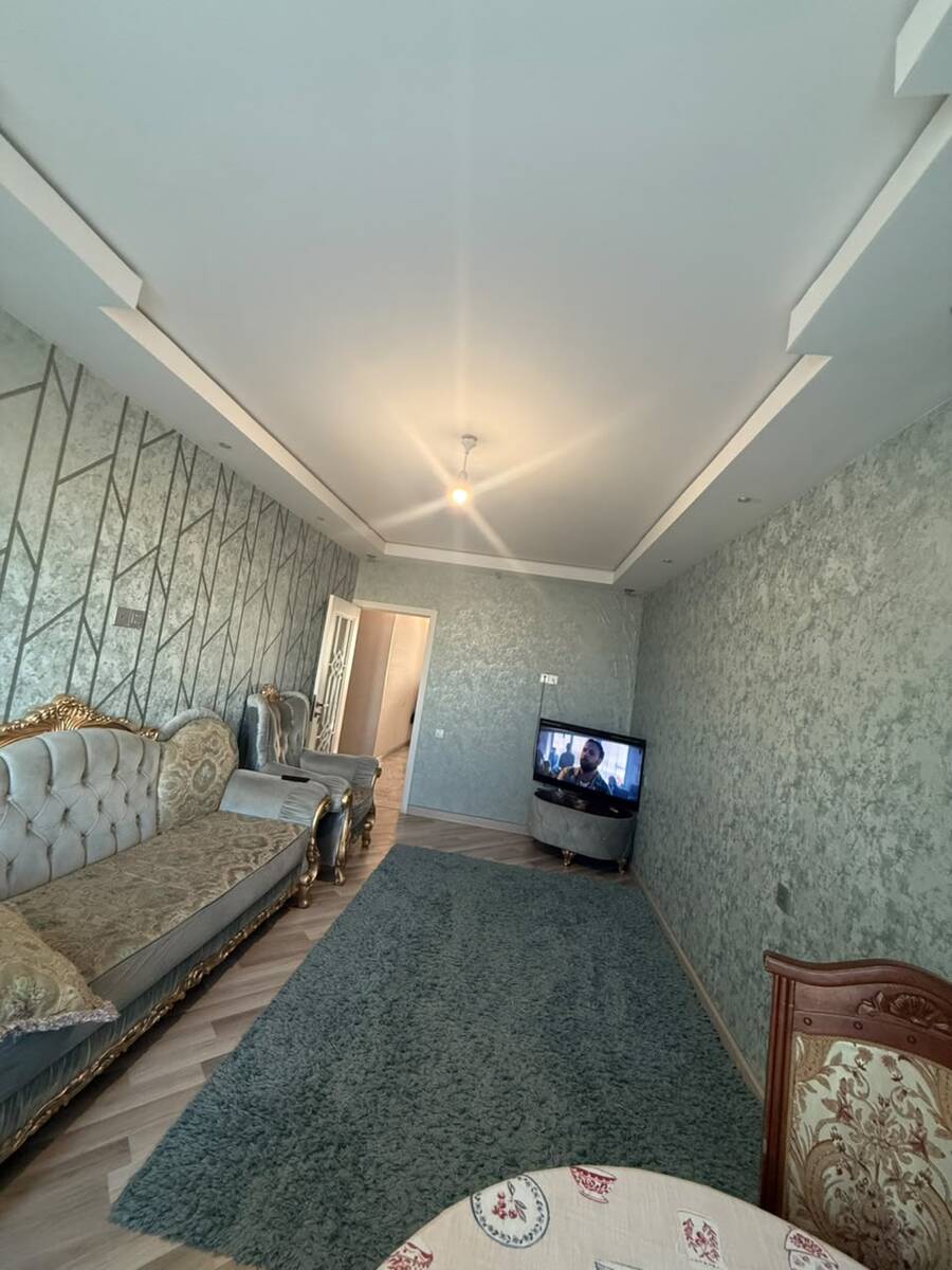 Satılır 5 otaqlı köhnə tikili 110 m² — Mənzil, Bakı (9)