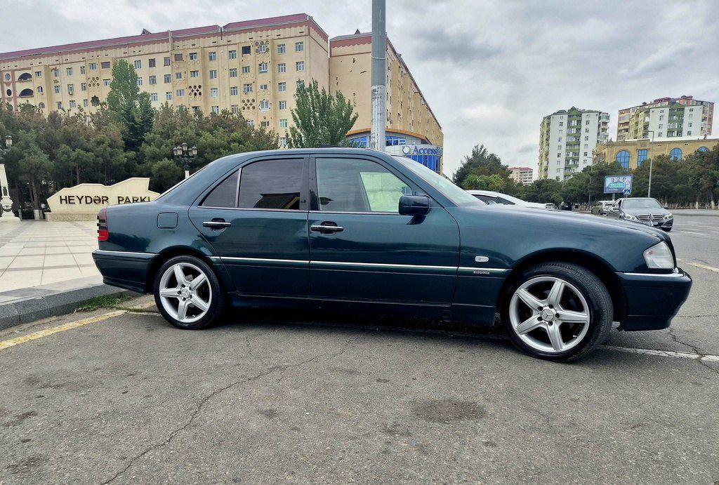 Mercedes C 240, 2.4 L, 1997 il, 284 494 km — Avtomobillər, Sumqayıt (2)