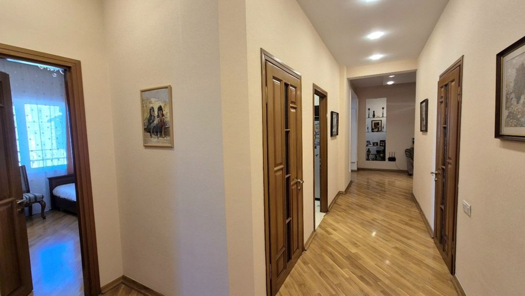 Satılır 4 otaqlı yeni tikili 171 m² — Mənzil, Bakı (8)