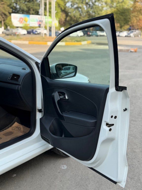 Volkswagen Polo, 1.6 L, 2015 il, 330 000 km — Avtomobillər, Lənkəran (12)